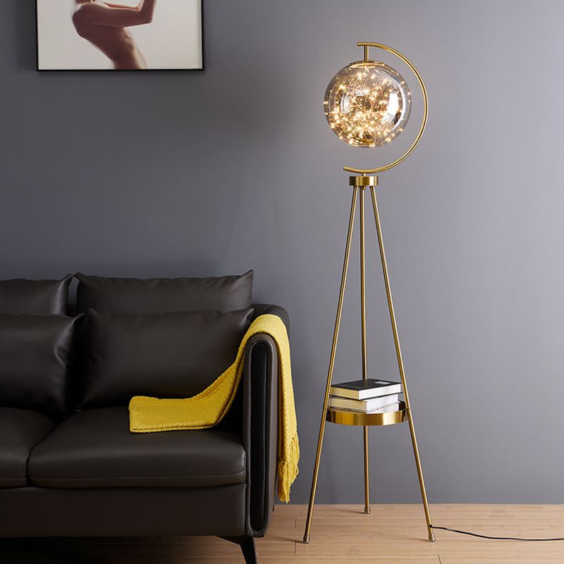 Lampadaire design en verre globe pour salon et chambre