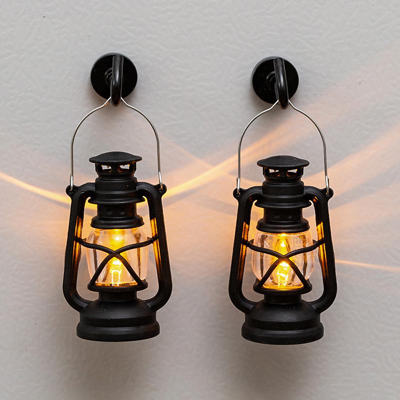 Mini lanterne rétro lumineuse et aimantée pour décoration de Noël